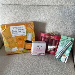 Lot of Women's Skincare & Makeup 4 Pieces